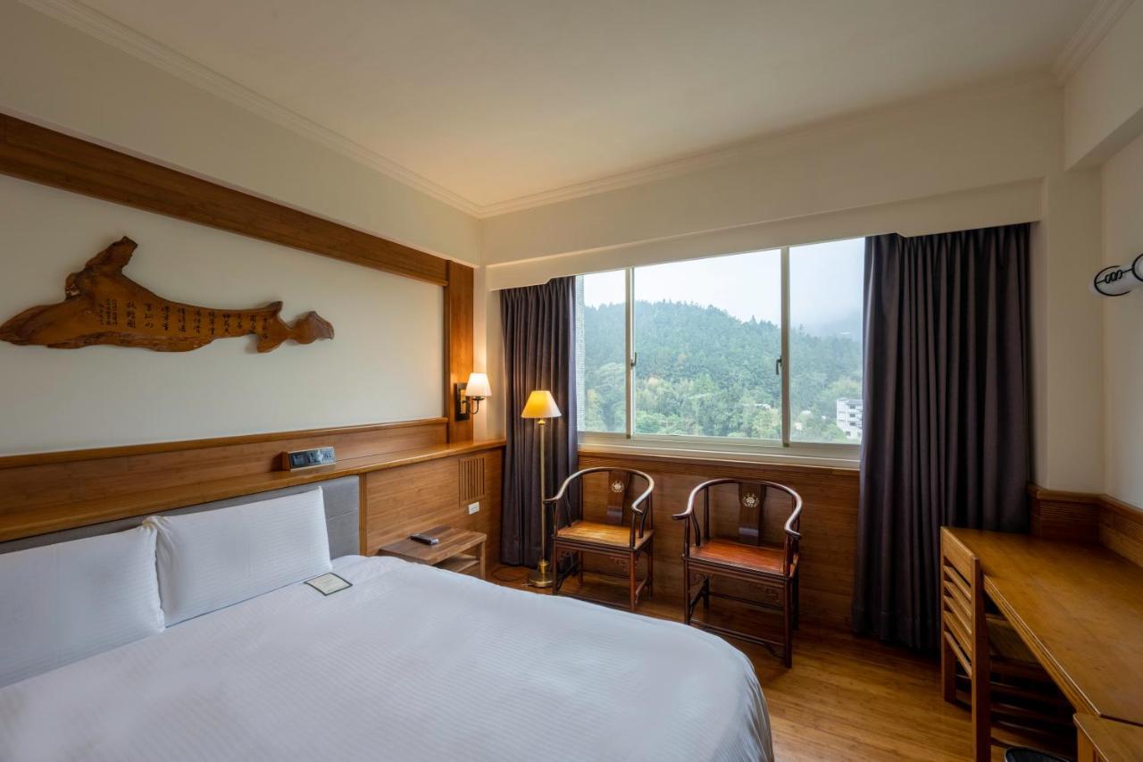 Ginkgo Hotel Lugu Buitenkant foto